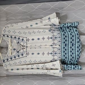 Boho flowy bell sleeve top